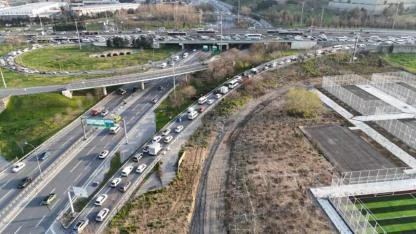 Bahçelievler Çobançeşme kavşağı’nda trafik isyanı