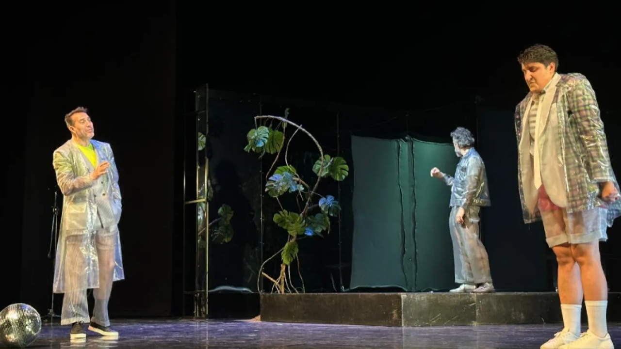 Bakırköy'de tıp bayramına özel perde: Sağlıkçılar için sahne