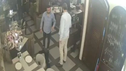 Belediye Başkanı restoranda kavgaya karıştı