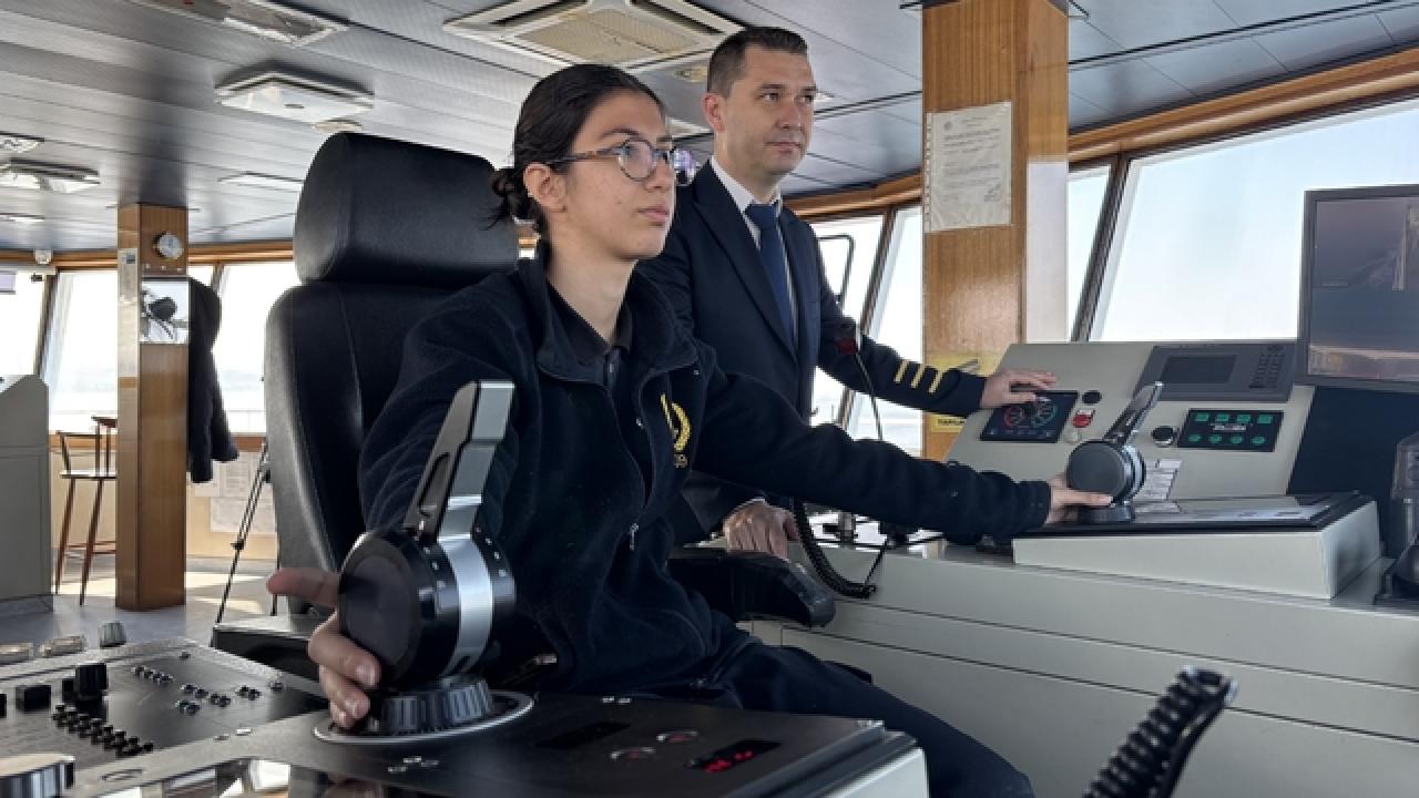 Gestaş’ta geleceğin kadın kaptanları yetişiyor