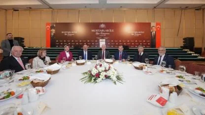 Vali Davut Gül Muhtarlarla İftarda Buluştu, Hizmet Müjdesi