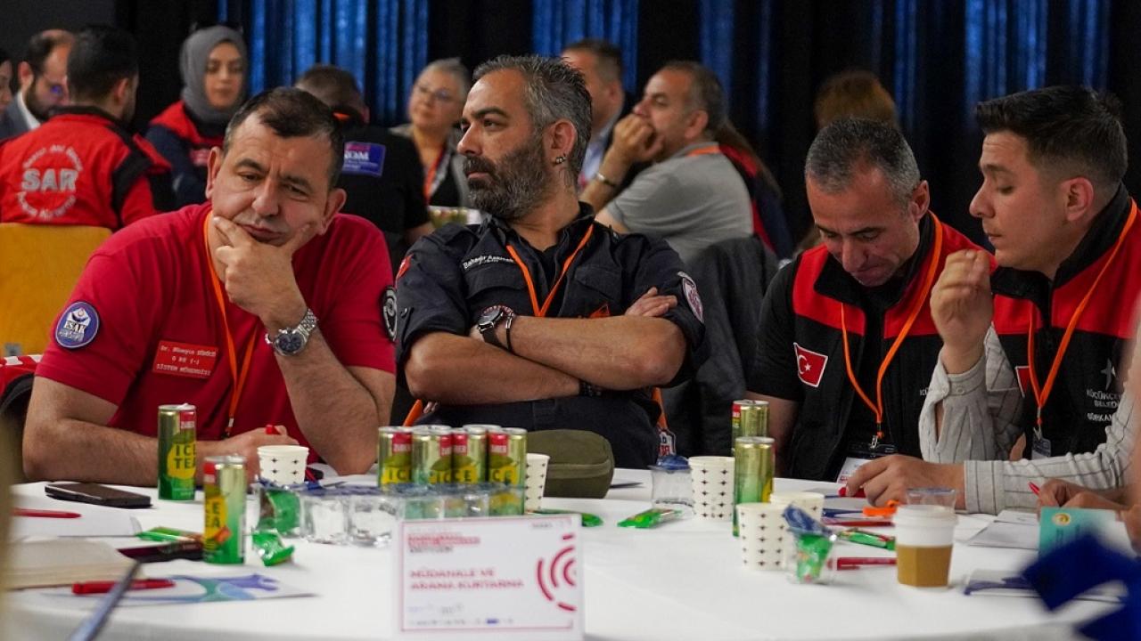 Beylikdüzünde deprem seferberliği