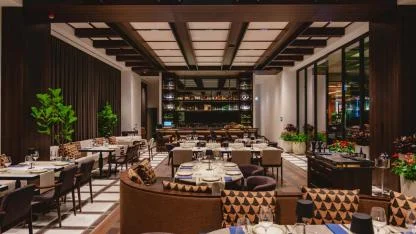 İzmir’de yeni gastronomi durağı: FARO7 kapılarını açtı