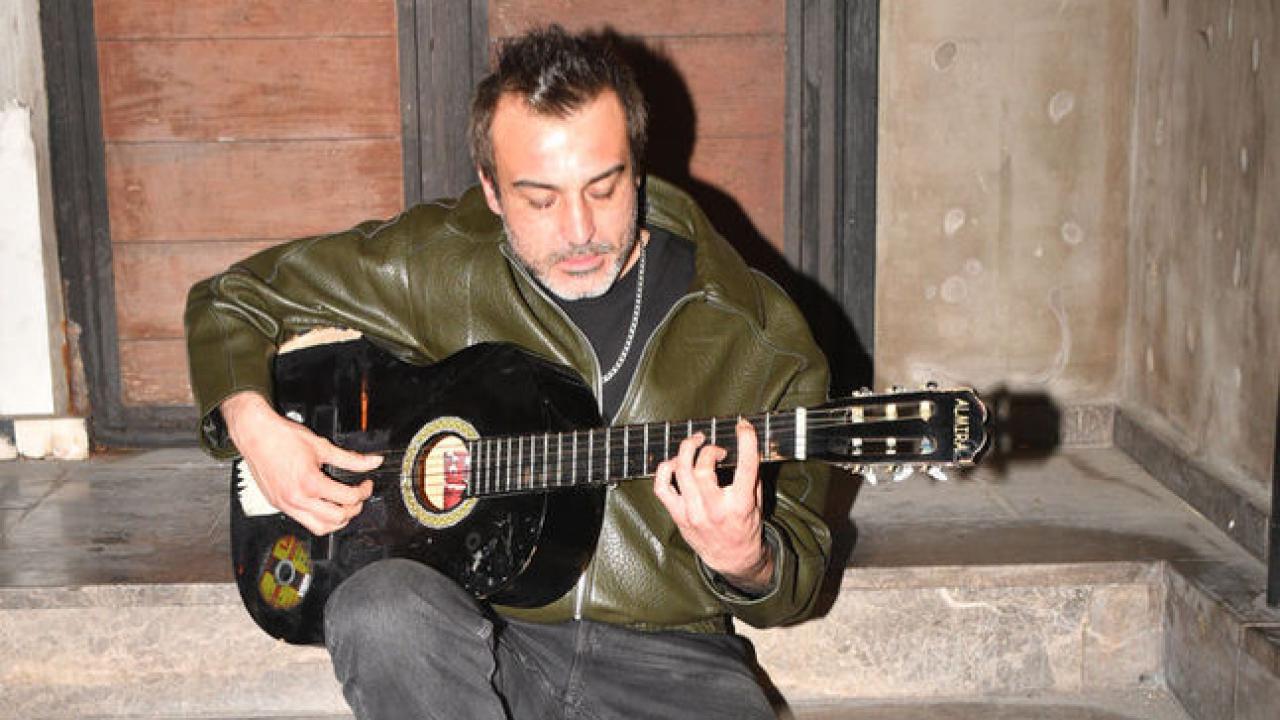 Popstar Rıza Tamer hayatını kaybetti: Ölümü şüpheli